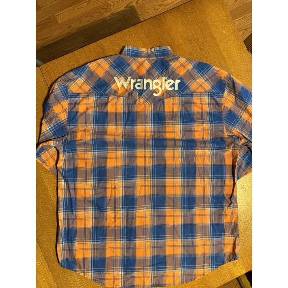 Wrangler Shirt Men's XL Orange‎ Blue Plaid Pearl Snap Western Rodeo Logo LS